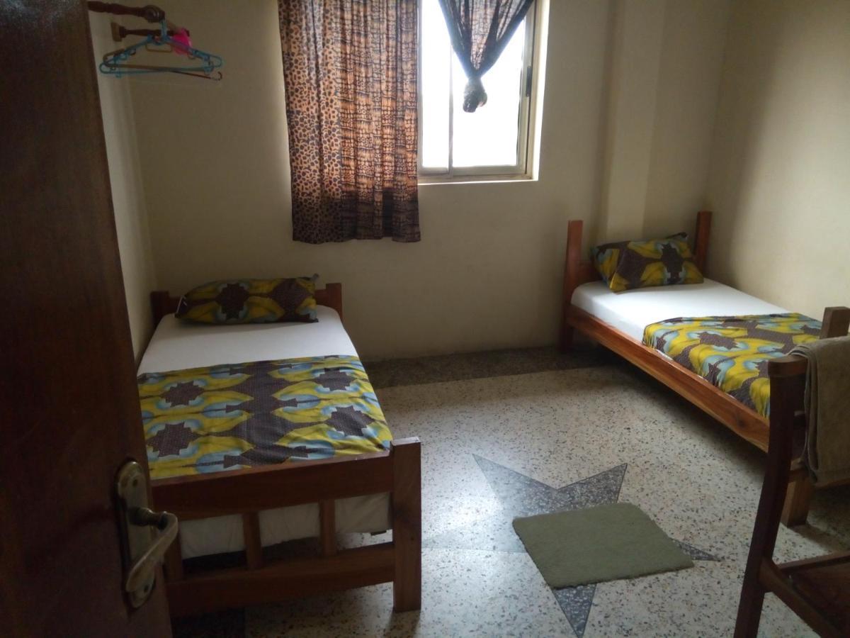 The Sleepy Hippo Hotel Accra Exterior foto