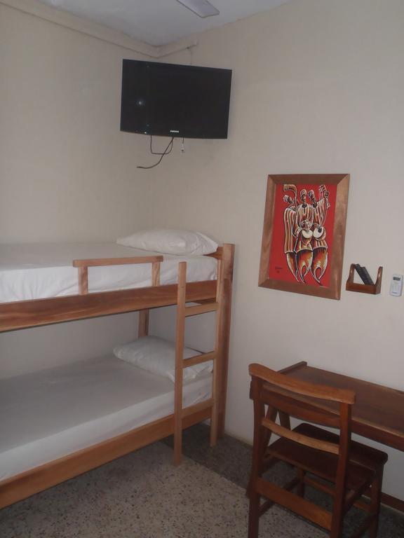 The Sleepy Hippo Hotel Accra Exterior foto