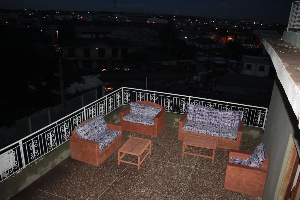 The Sleepy Hippo Hotel Accra Exterior foto
